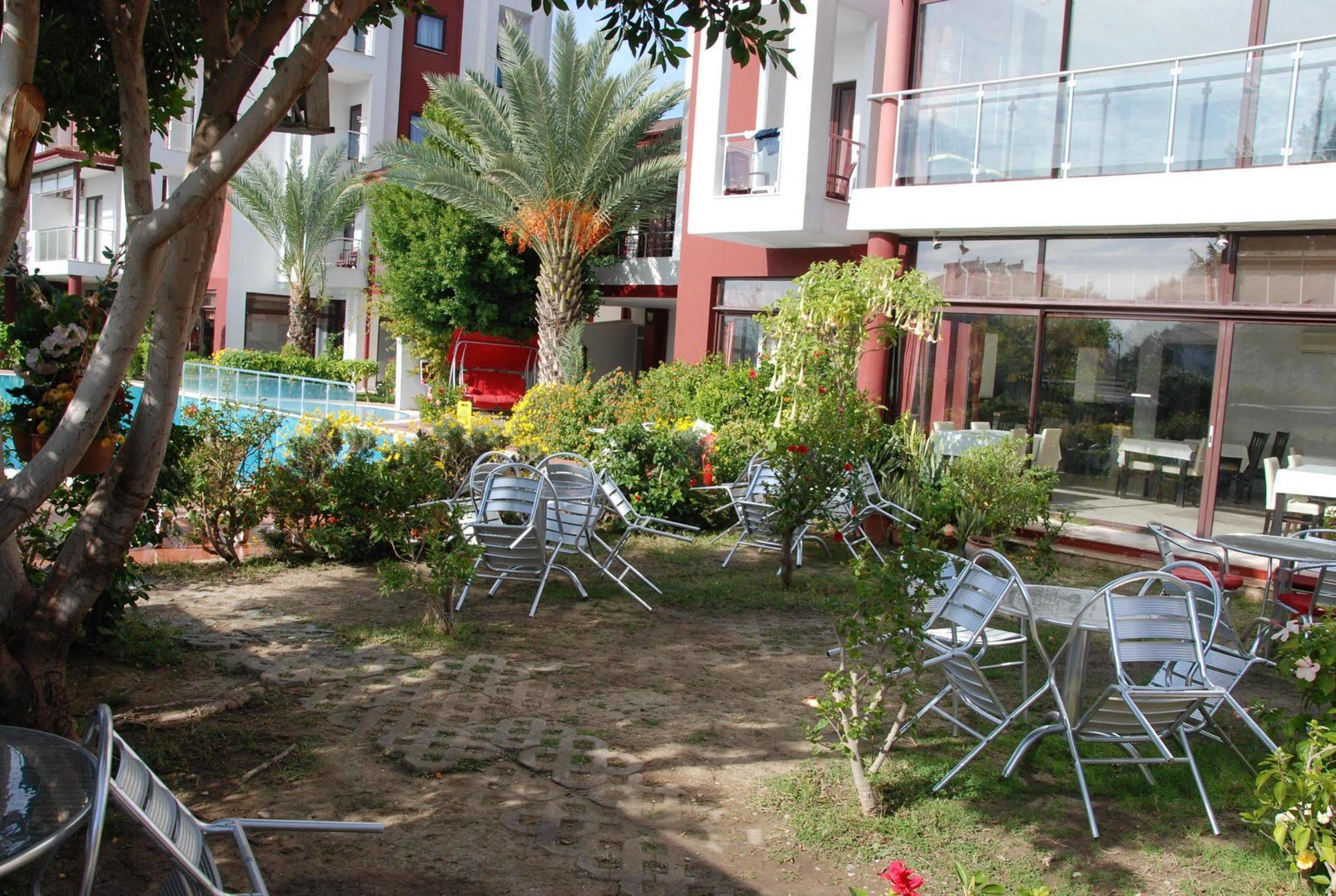 Carna Garden Hotel Side Exterior foto